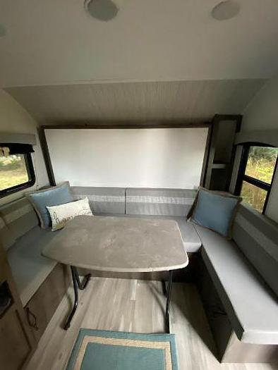 Used 2022 Coachmen Clipper Ultra Lite 182DBU