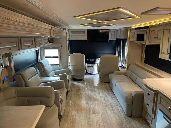 Used 2022 Newmar Dutch Star 4369