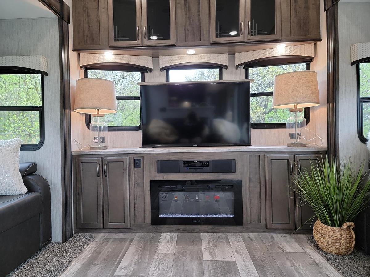 Used 2021 Forest River Sierra Destination 420FL Park Model