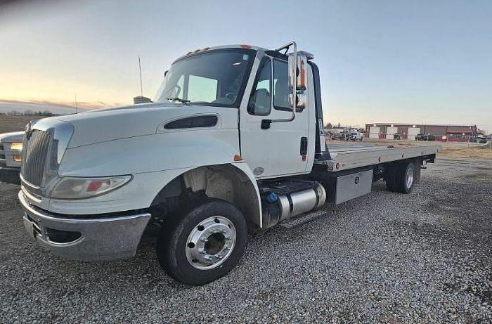 Used 2016 INTERNATIONAL DURASTAR 4300