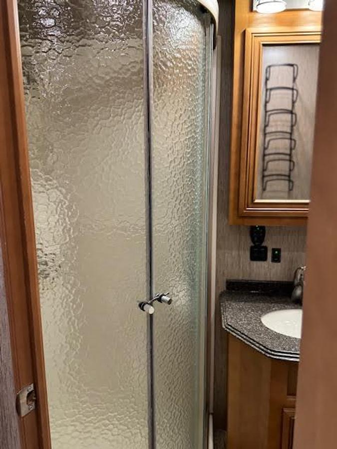 Used 2016 Newmar Canyon Star 3921 Class A Motorhome Toy Hauler