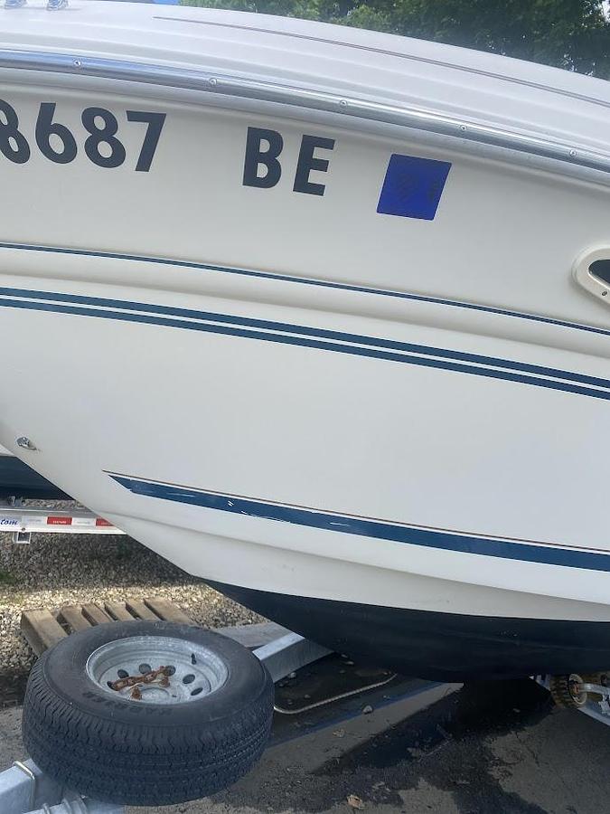 Used 1997 Sea Ray 215 Express Cruiser