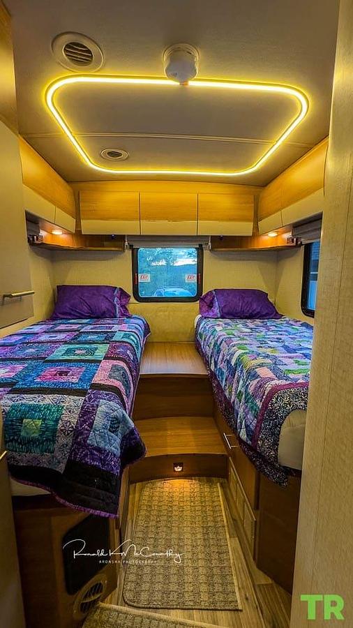 Used 2018 Winnebago Navion 24V Mercedes Diesel Class C Motorhome – 45,353 Miles – 510W Solar – Lithium Batteries – Upgraded Electronics