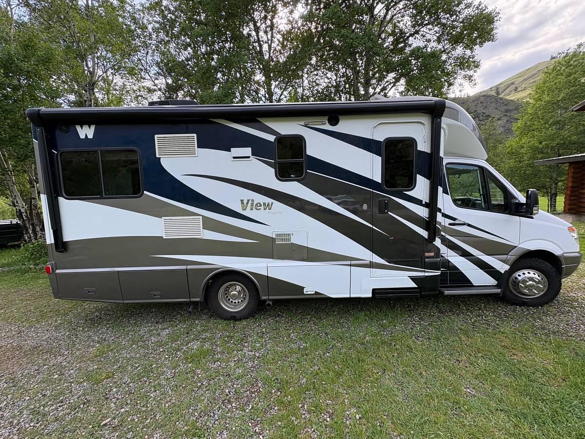 Used 2014 Winnebago View 24G