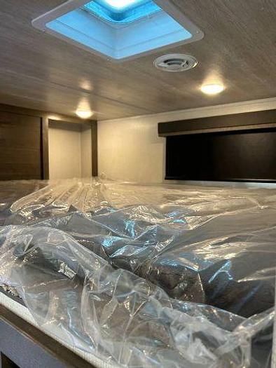 Used 2023 Rockwood Cougar Fifth Wheel