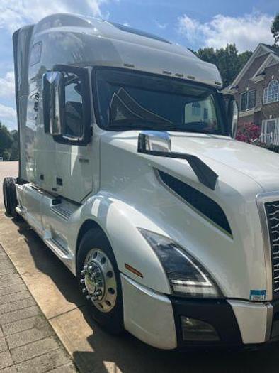 Used 2019 Volvo VNL64T760