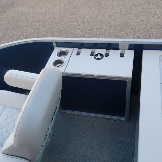 Used 2024 Lowe SF232WT