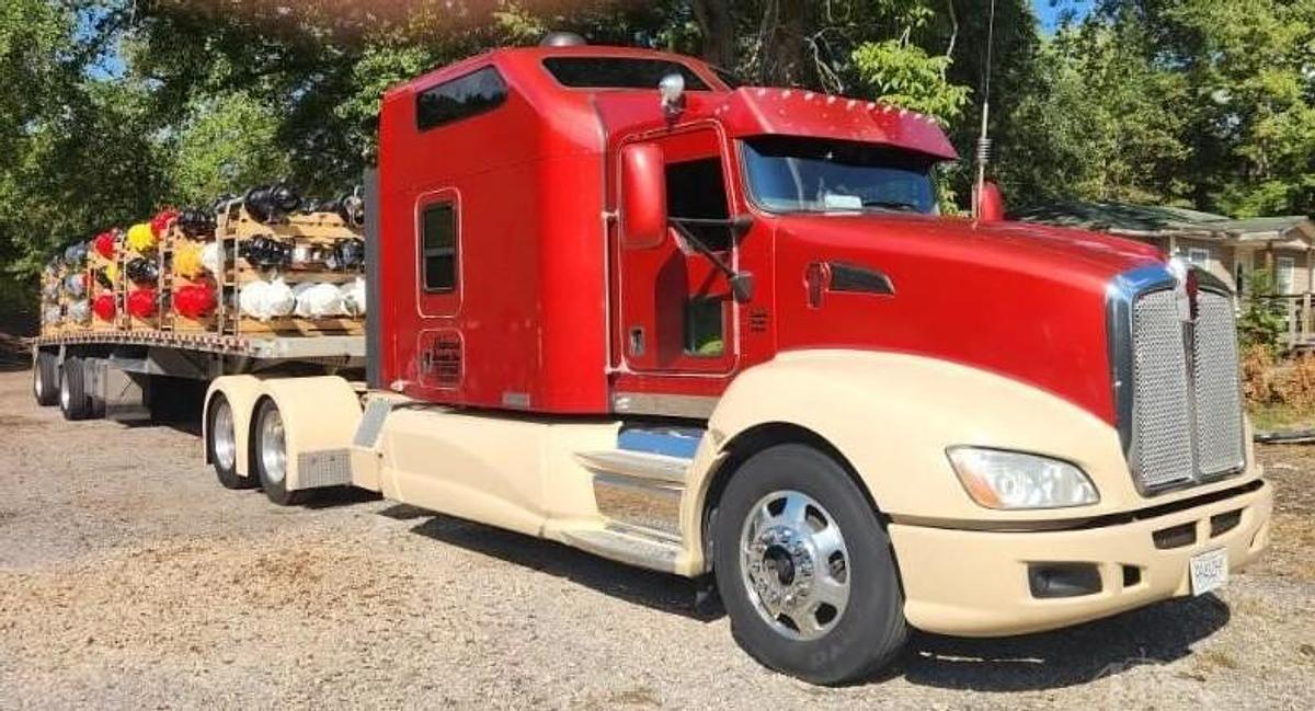 Used 2013 Kenworth T660