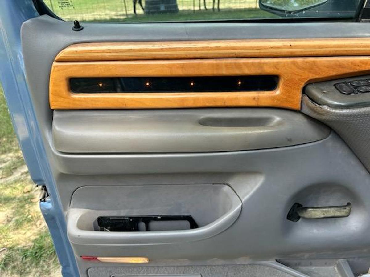 Used 1996 Ford F-350 Automatic Flatbed