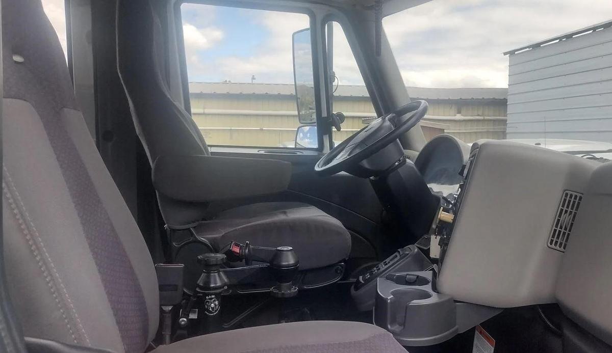 Used 2014 INTERNATIONAL WORKSTAR 7500 Cab and Chassis