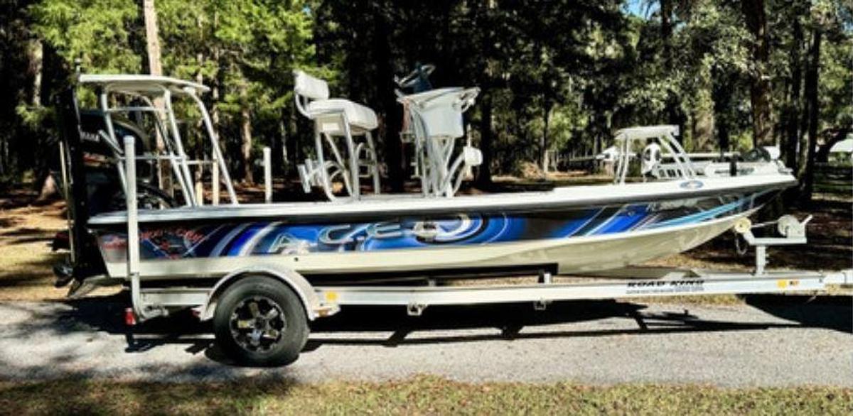 Used 2015 Action craft boat