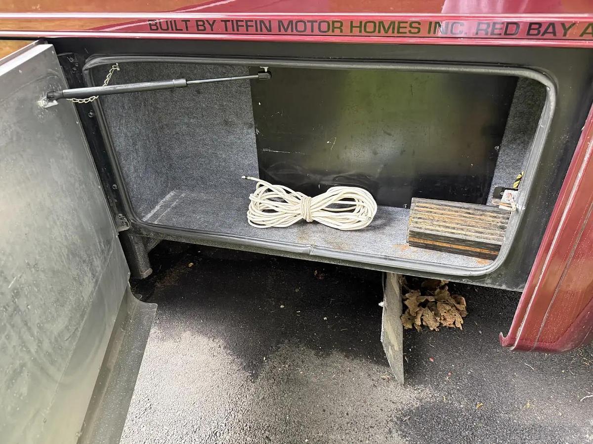 Used 2014 Tiffin Phaeton 36Gh