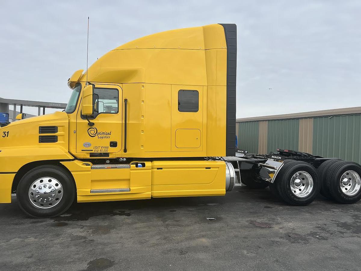 Used 2024 Mack Anthem 64T Sleeper Semi Truck