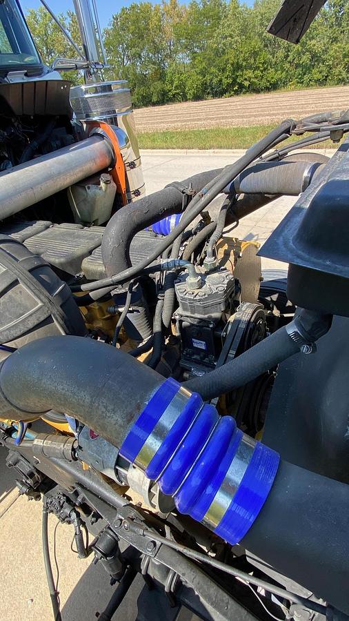 Used 2000 Kenworth W900 Conventional Sleeper Semi