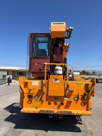 Used 2005 National 1300H 30 Ton Crane Truck