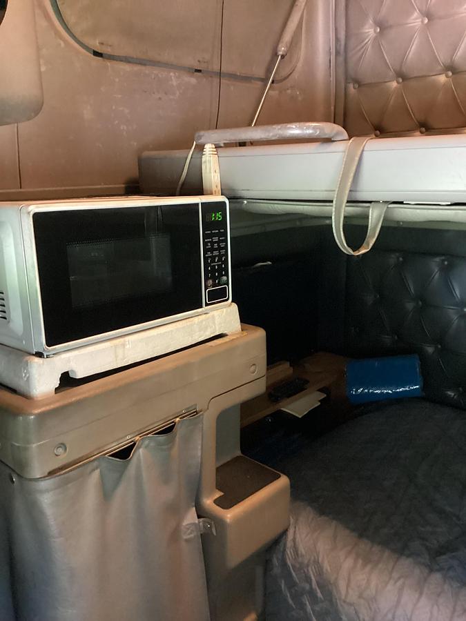 Used 1998 INTERNATIONAL 9400