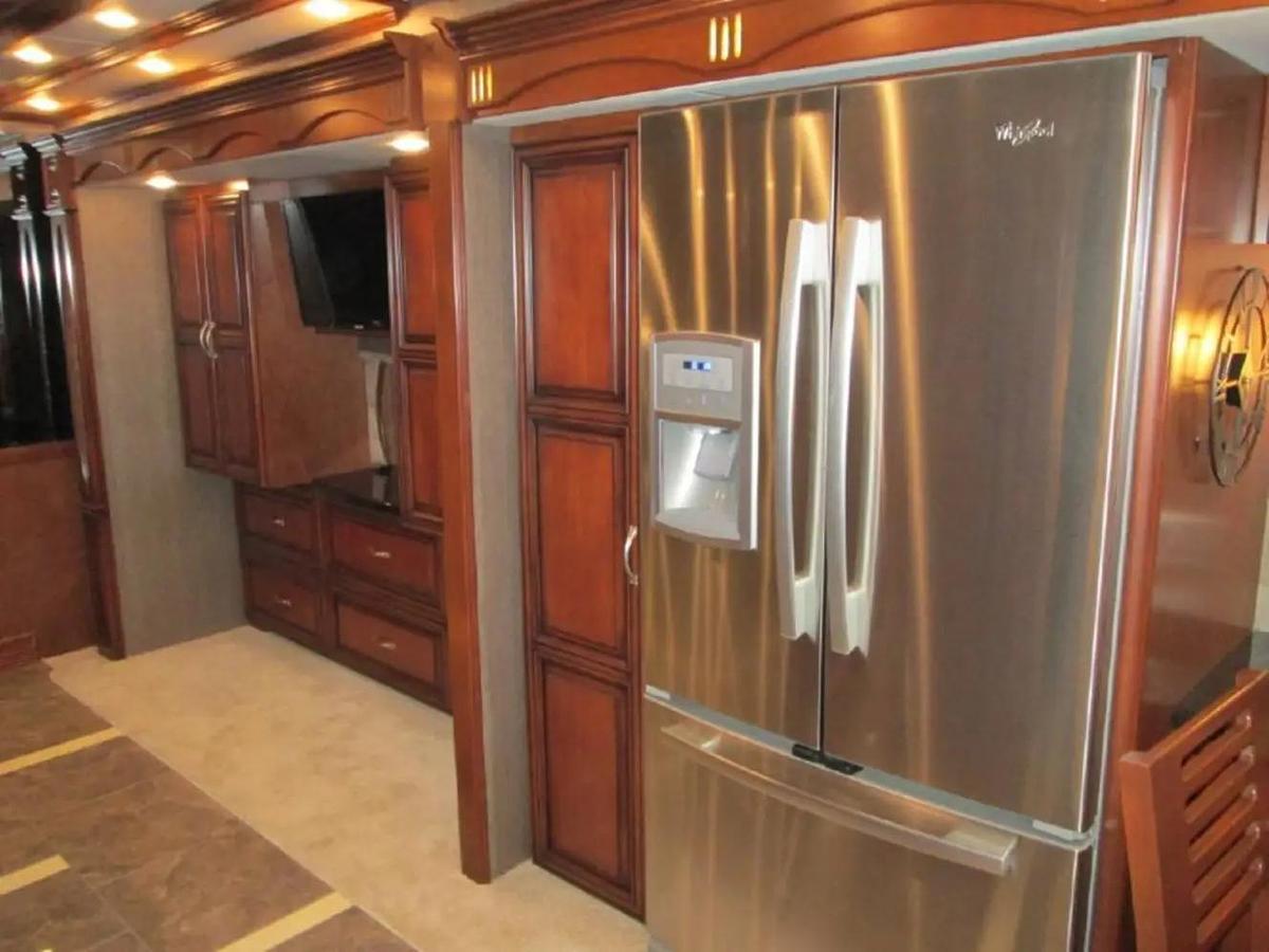 Used 2014 Newmar Mountain Aire 4369