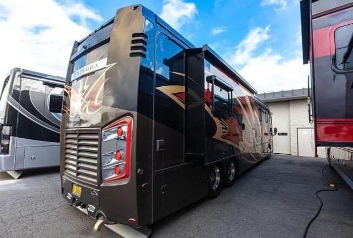 Used 2019 Entegra Aspire 42DEQ