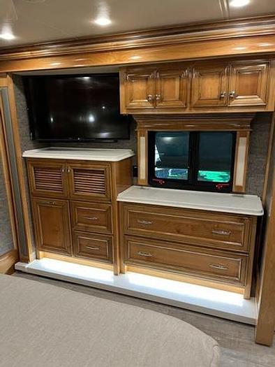 Used 2021 Tiffin Motorhomes Phaeton 44 OH