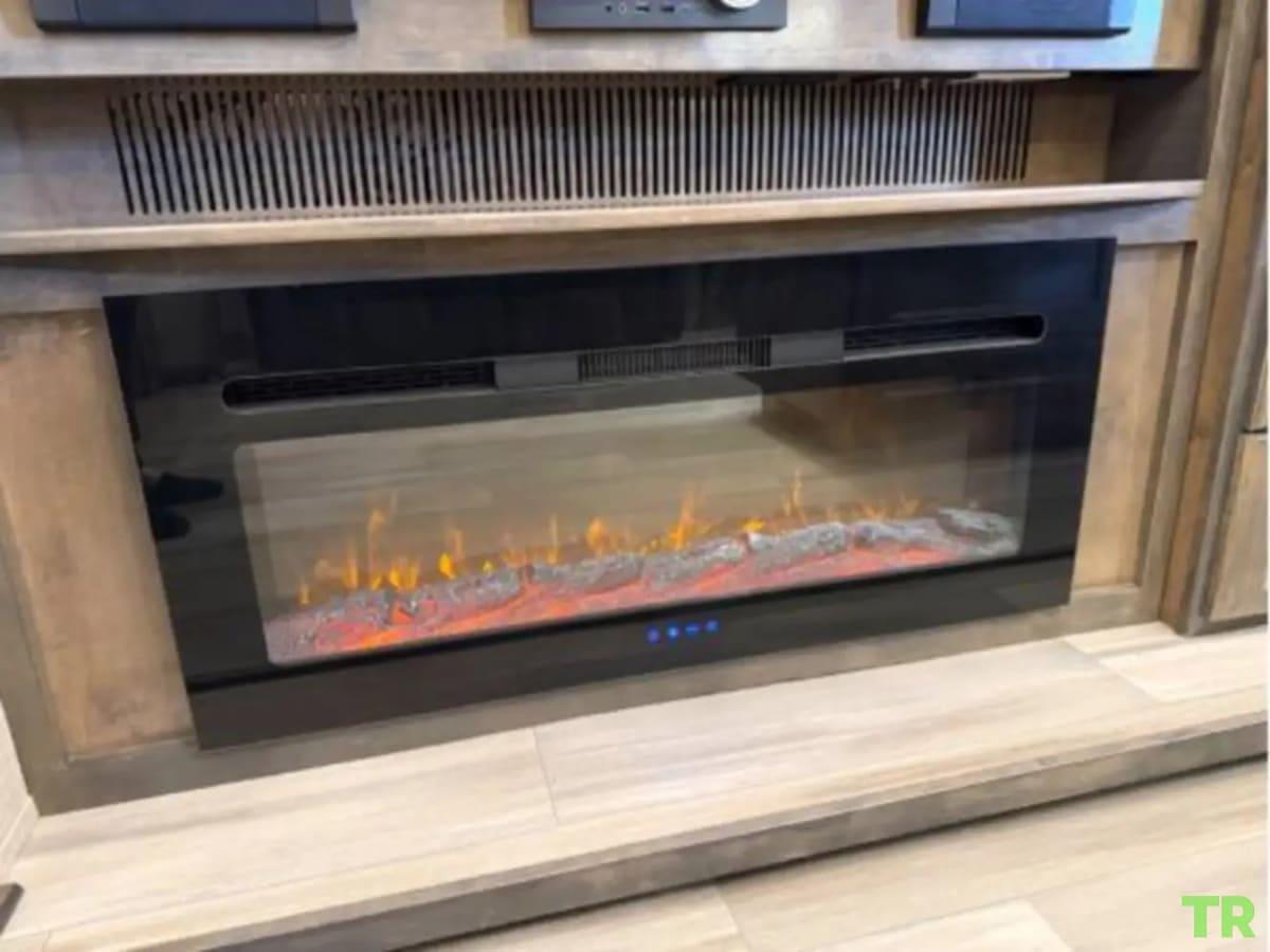 Used 2022 Vanleigh Beacon 34RLB