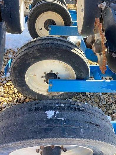 Used 2020 KINZE 3600 Planter