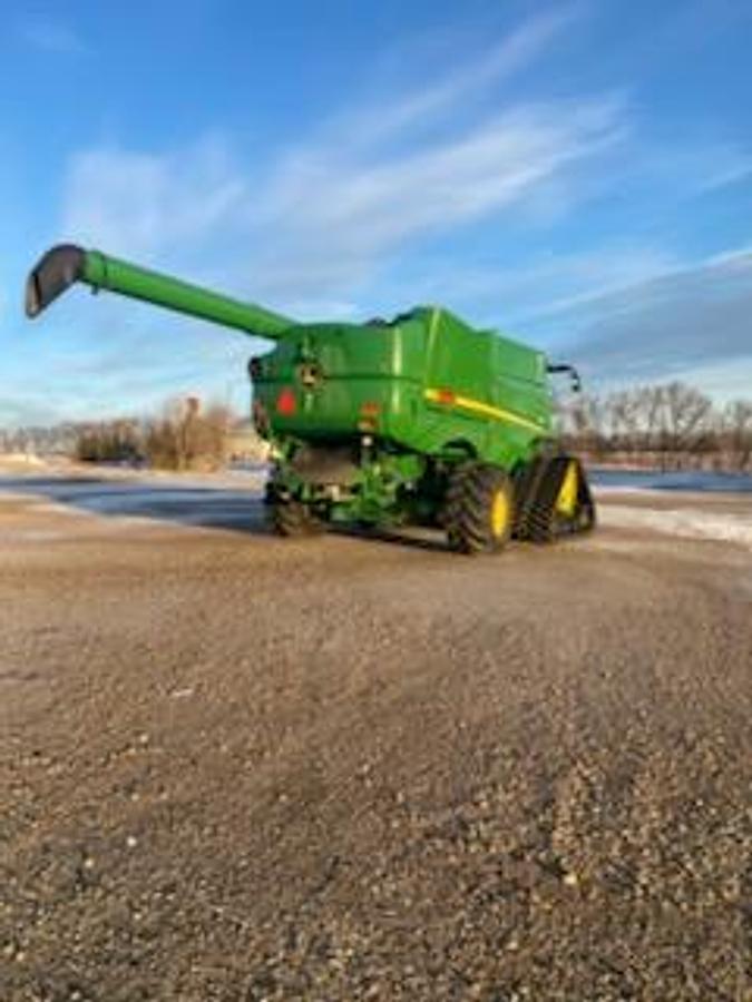 Used 2021 John Deere S780