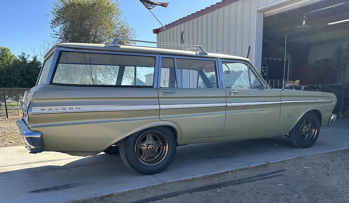 Used 1965 Ford Falcon Deluxe Wagon