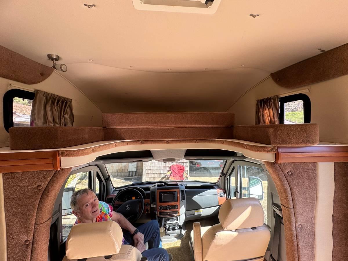 Used 2011 Winnebago View 24J