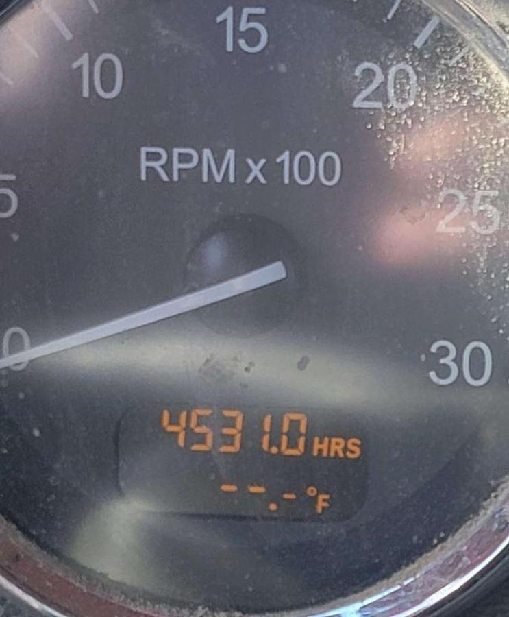 Used 2014 Peterbilt 389 Industrial Tank Truck