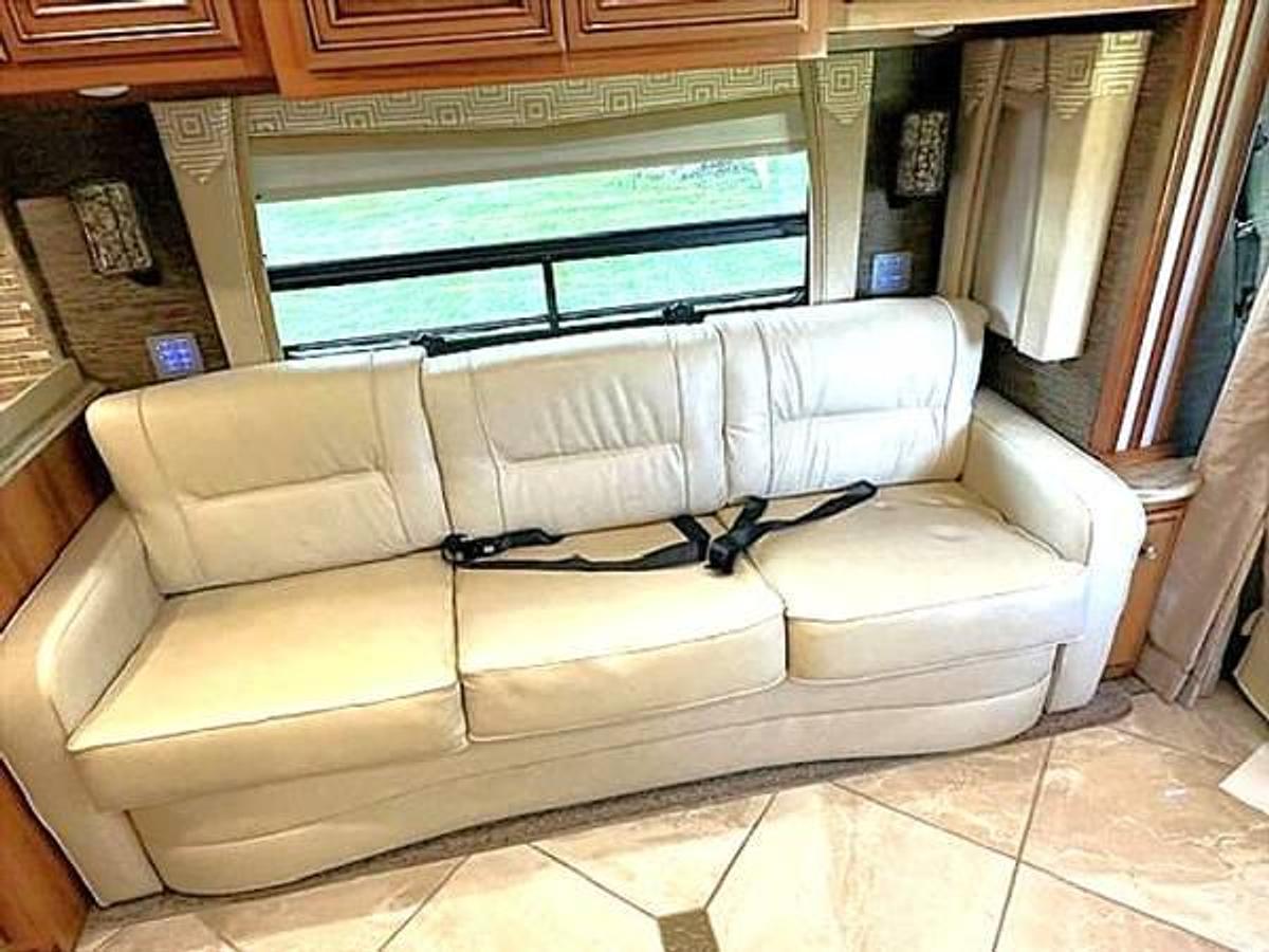 Used 2015 Newmar Dutch Star 4002 Class A