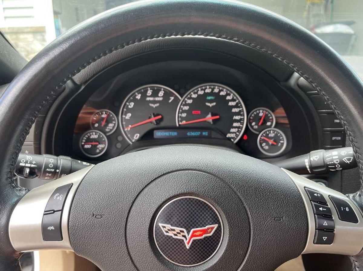 Used 2011 Chevrolet Corvette Z16 Grand Sport w/3LT Convertible