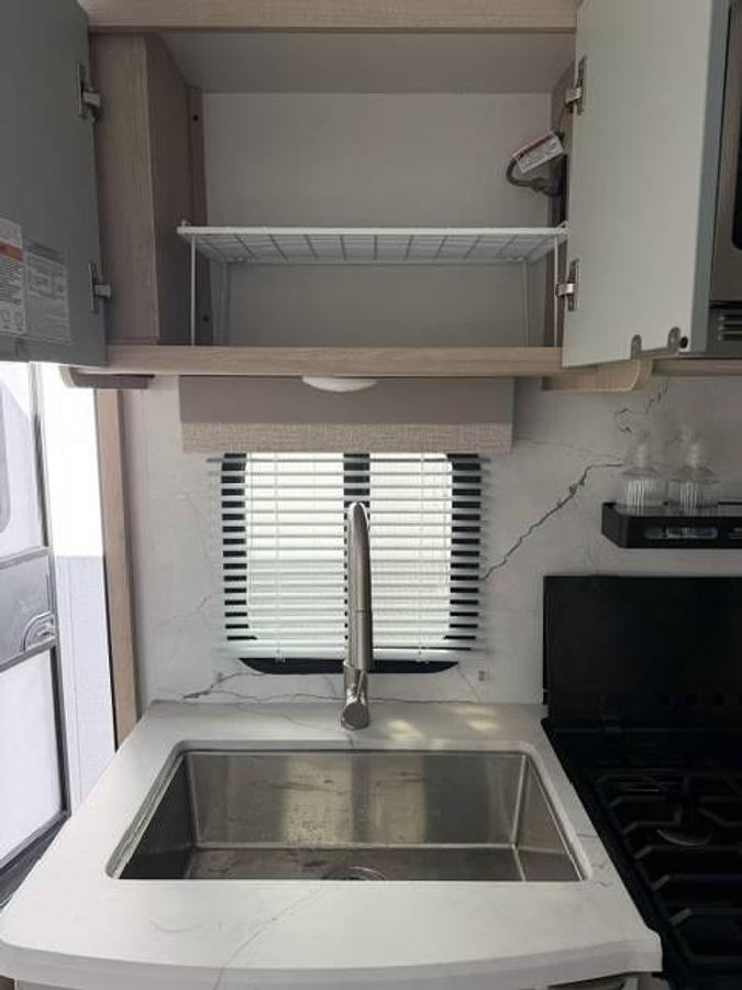 Used 2023 Winnebago Micro Minnie 2108DS Travel Trailer