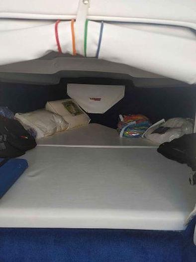 Used 2000 Unlimited Warlock 24 Foot Powerboat with Trailer