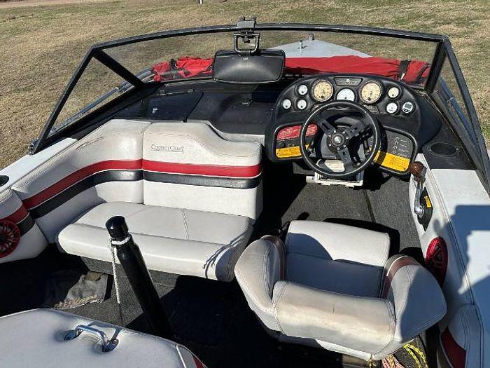Used 1992 Correct Craft Ski Nautique