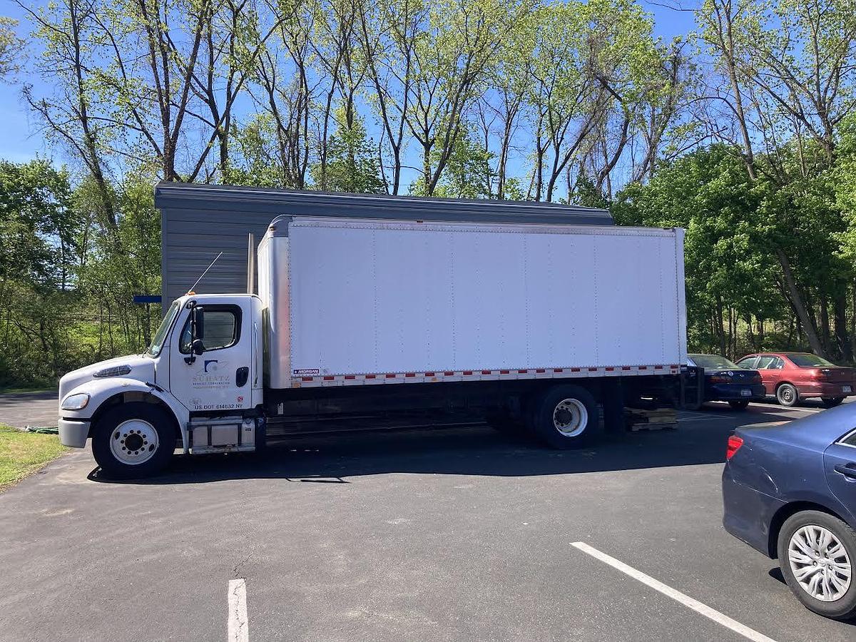 Used 2016 Freightliner M2106 Box Truck