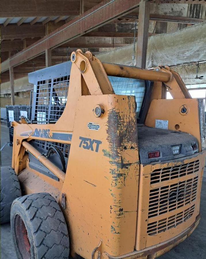 Used 2000 CASE 75XT