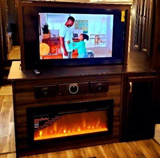 Used 2022 Jayco North Point 382FLRB