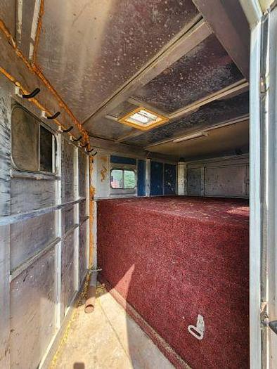 Used 1986 Lite Line 9 Horse Trailer
