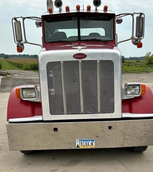 Used 2010 Peterbilt 367