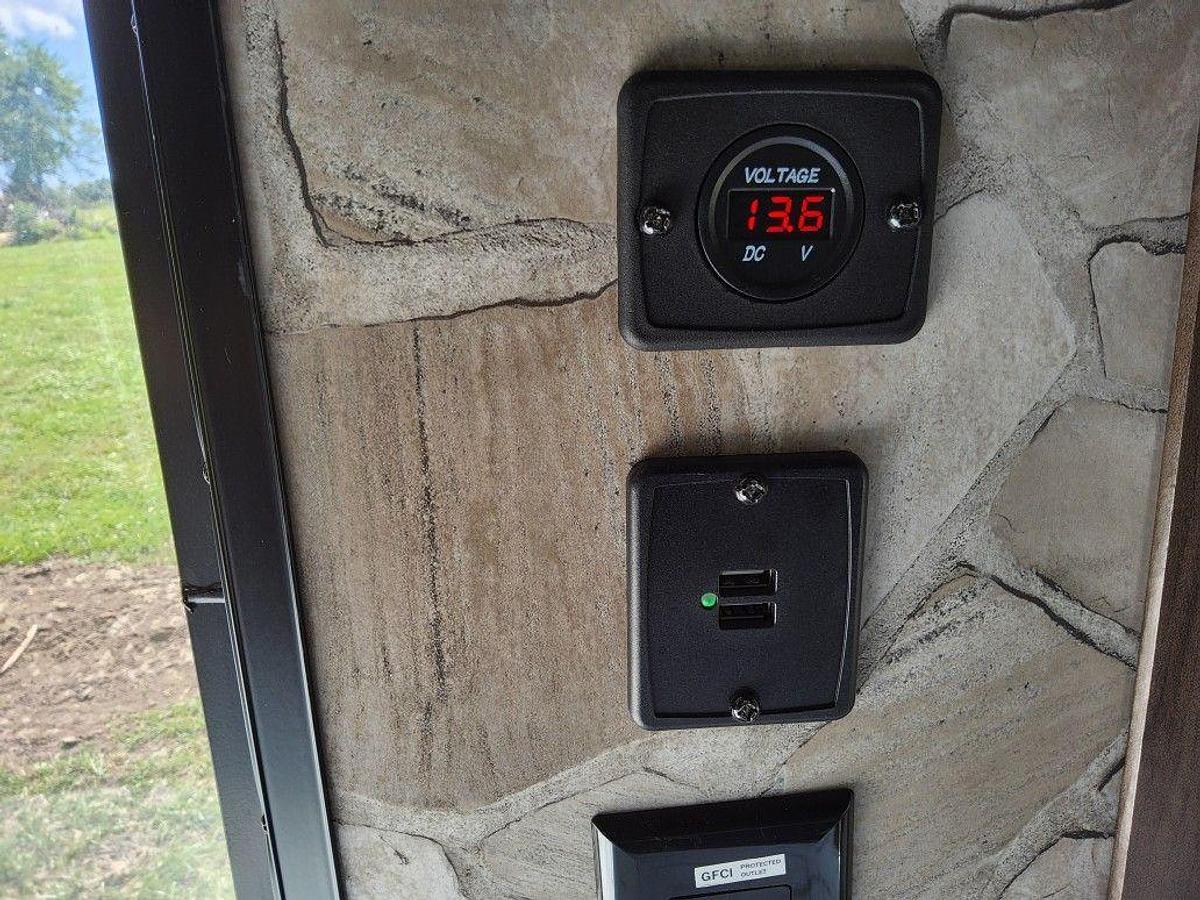 Used 2021 Forest River Cherokee 274VFK