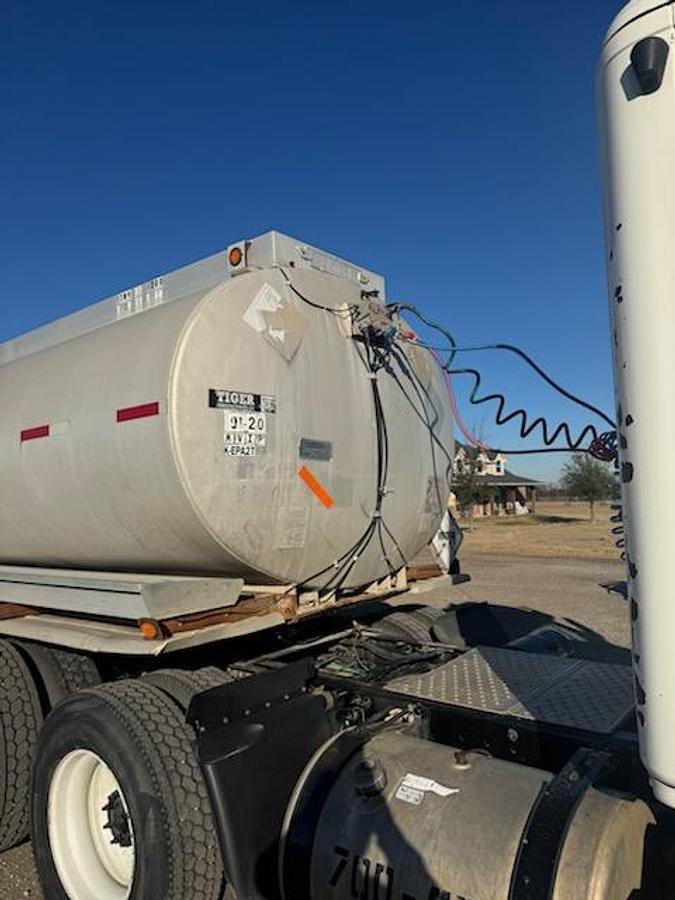 Used 1974 Trailmobile Tanker Trailer
