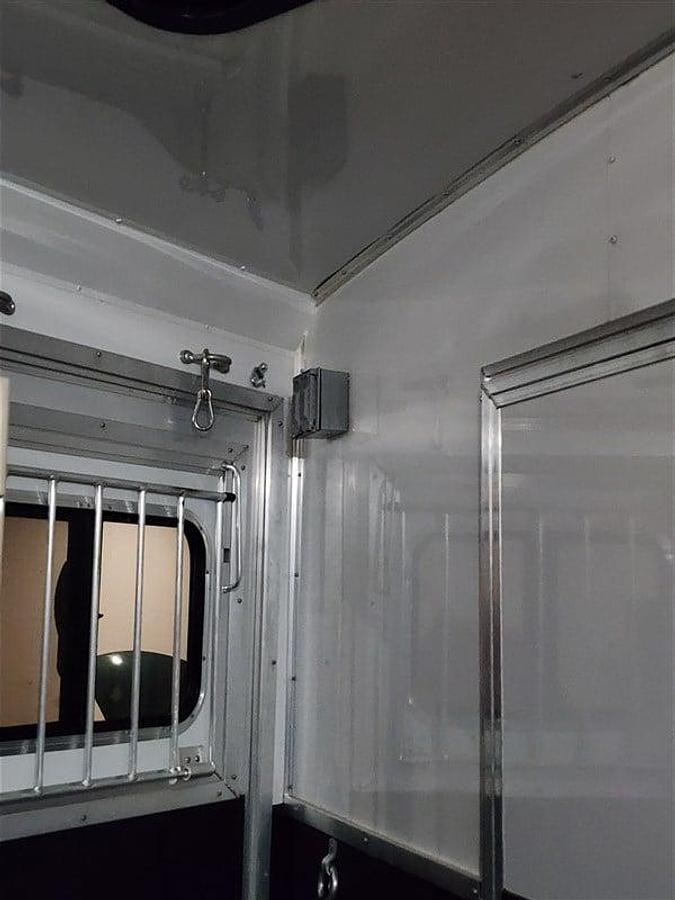 Used 2019 Lakota 7209 2 Horse Trailer with Living Quarters