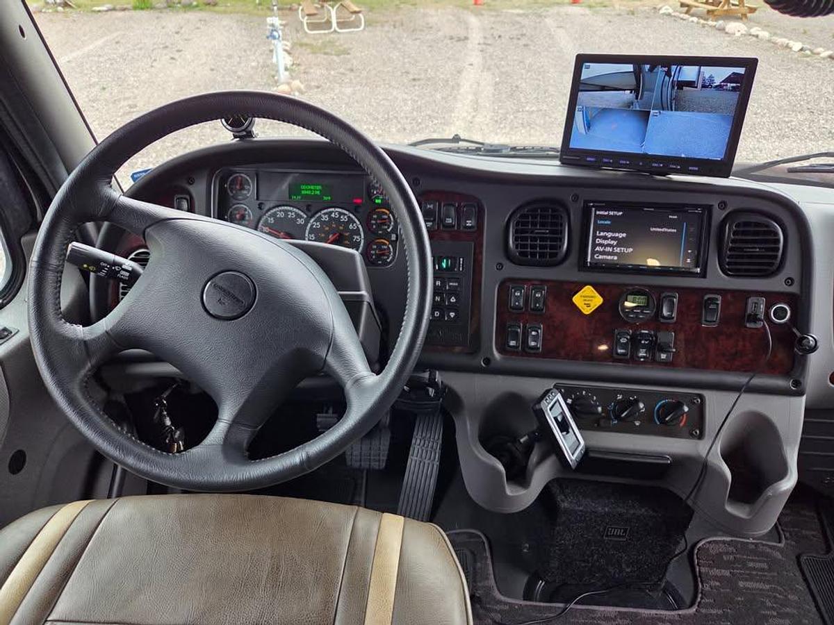 Used 2021 Dynamax Force Hd 37TSHD