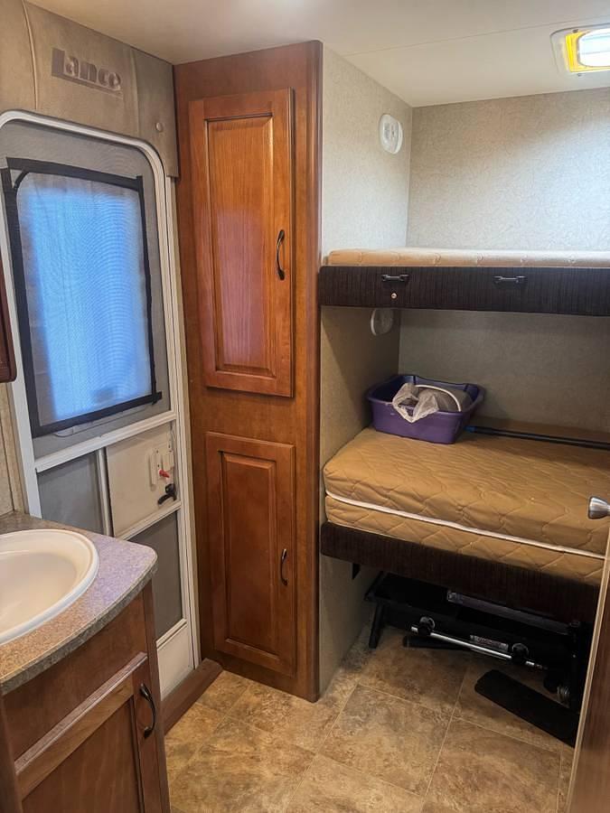 Used 2015 Lance 2185