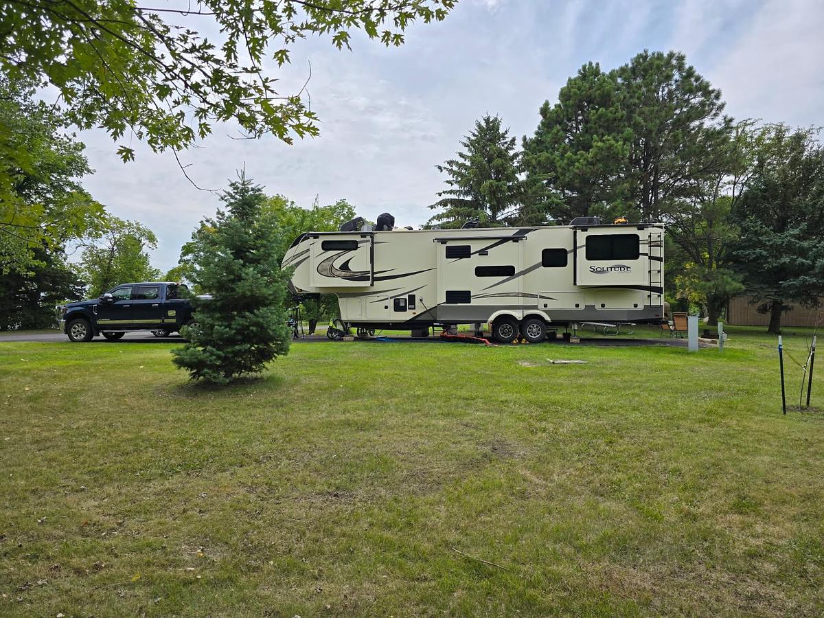 Used 2019 Grand Design Solitude 375res