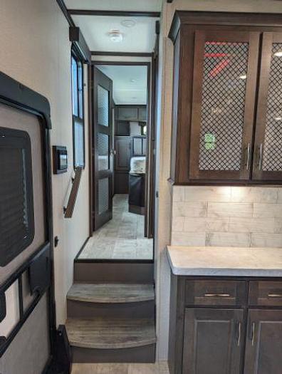 Used 2021 Grand Design Momentum 376THS