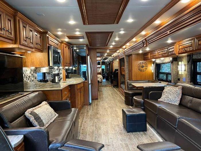 Used 2017 Newmar Dutch Star 4326
