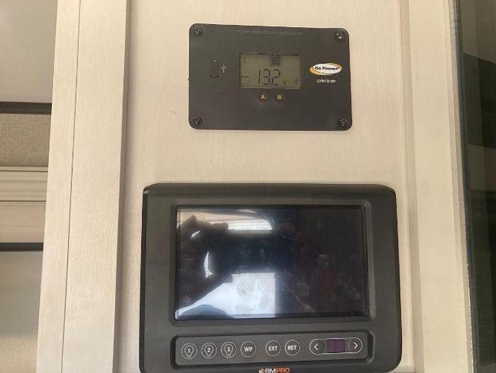 Used 2021 Jayco North Point 387RDFS