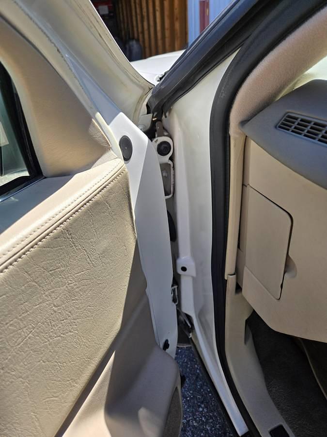 Used 1995 Cadillac Brougham