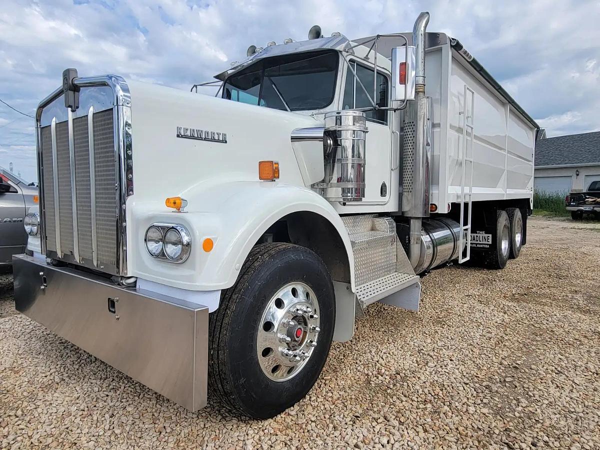 Used 1979 Kenworth W900A Grain Truck
